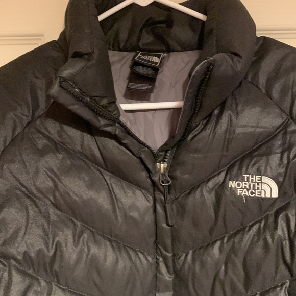 Lightly Worn The North Face Women's Aconcagua Jacket Size L - Picture 2 of 4